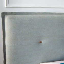 Autumn Winter 2018 - Headboards
