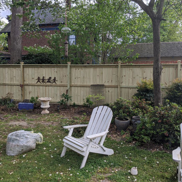 The Garage Door fence at Colonial Place