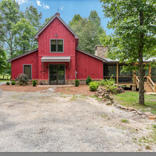Whimsey Exterior Red