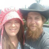 Josef Newsom's photo
