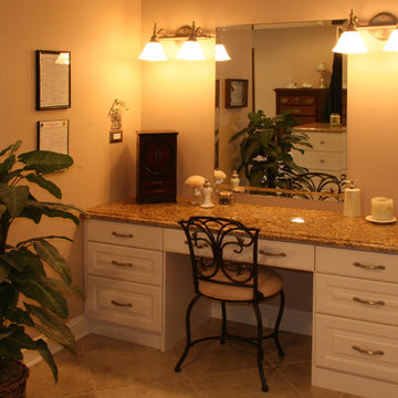 An Earthtone Master Bath and Closet in Lakewood