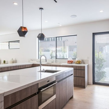 remodeling in N Croft LA (kitchen)