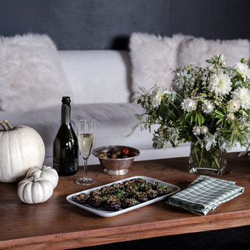 Huddleson - Artistic Contemporary Table Linens