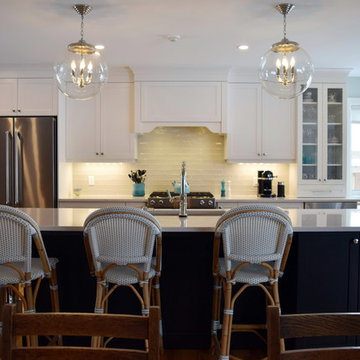 Transitional Kitchen in Ottawa, Ontario