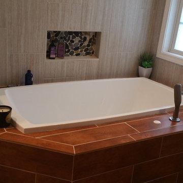 Kurtz Bathroom