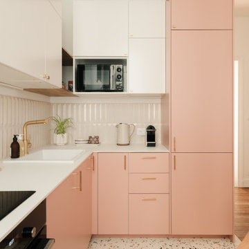 Fargeau - Rénovation partielle dans le 20e : entrée, cuisine et chambre