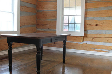 Dining room - cottage dining room idea in Ottawa