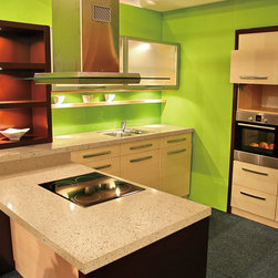 QUARTZ COUNTER TOP AND FLOOR - Kitchen Countertops
