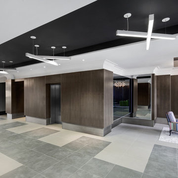 Castelnau // Lobby