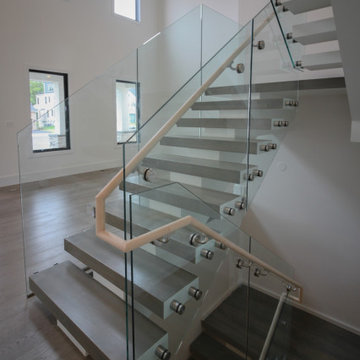 Project #80 | Mono-Beam Staircase with Glass Panels