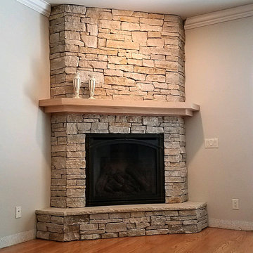 Fond du Lac Rustic Ledgestone with Silverdale Cut Stone