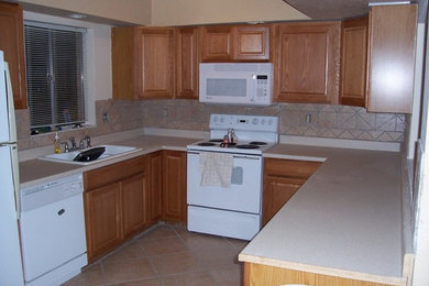 Kitchen - kitchen idea in Phoenix