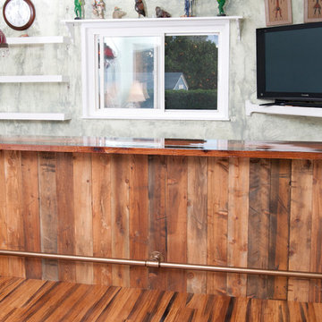 Western/Rustic Bar