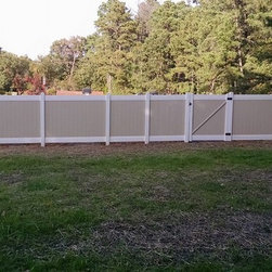 Egg Harbor Township, NJ - 6' Vinyl Tan Privacy/Stockade Wood Fence - Home Fencing And Gates