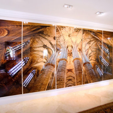Bespoke Installations & Non-Conventional Formats