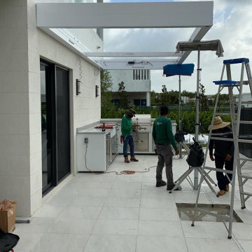 MODERN PERGOLA