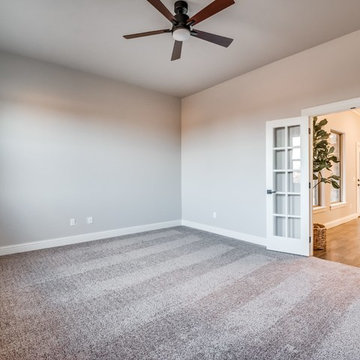 Upscale Farmhouse 14700 Everton Dr