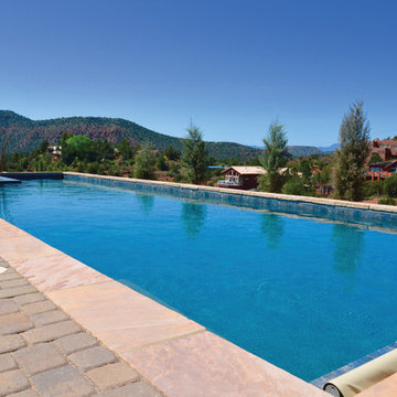 Pool with automatic cover and spa inside pool