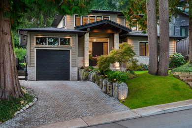 Home design - transitional home design idea in Vancouver