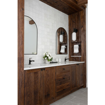 Rustic Wood Wide Posts Frame Master Bathroom