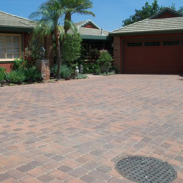 Interlocking Paver Driveway