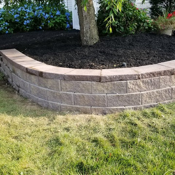 Block Retaining Garden Wall - Cambridge Sigma 8 - Toffee / Onyx with Mocha Cap