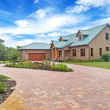 South Florida Timber Farmhouse