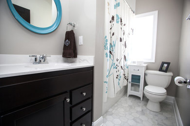 Inspiration for a contemporary bathroom remodel in Louisville