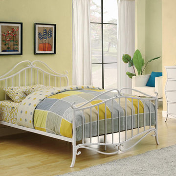 Bella Youth White 4 PC Bedroom Set (Full Size Bed, Nightstand, Dresser and Mirro