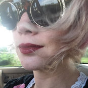 Nikki Show's photo