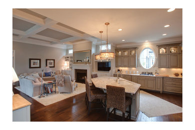 Inspiration for a timeless kitchen remodel in Indianapolis