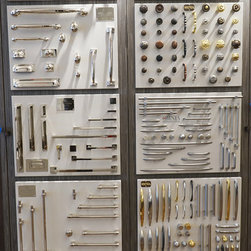Cabinet Hardware - Cabinet And Drawer Hardware