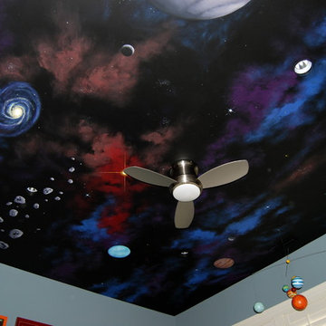 Space Night Sky Ceiling Mural in a kids bedroom by Tom Taylor of MuralArt.com