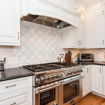 McLean VA Traditional Open Kitchen