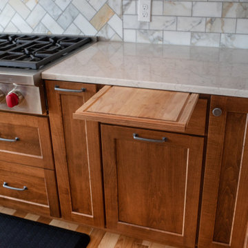 Pullout Cutting Board