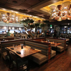 Yolo Restaurant - Wall Decor