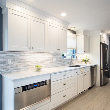 Bright and Easy Kitchen