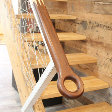Handrail Detail