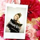 Niki Rae's photo