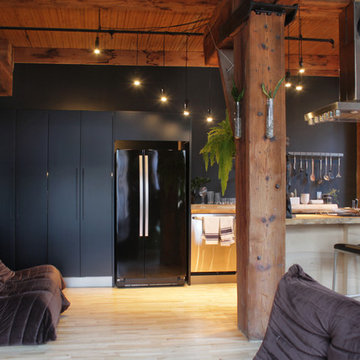 My Houzz: A Designer’s Cool Gray Loft Transformed in Montreal