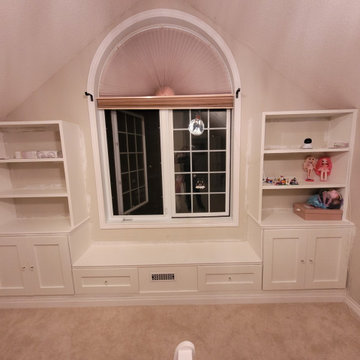 Bedroom Built-In with Bench