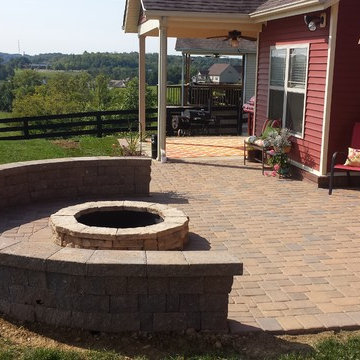 Backyard Patio & Firepit