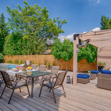 Thornhill - Poolside Entertaining
