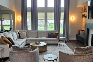 Transitional living room photo