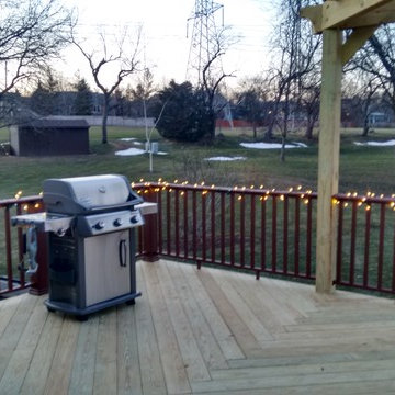 Wood Deck and Pergola Combination in Libertyville, IL