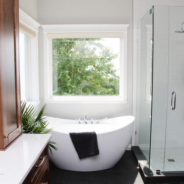 Smith Creek Primary Bath