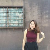 Lyn Low's photo