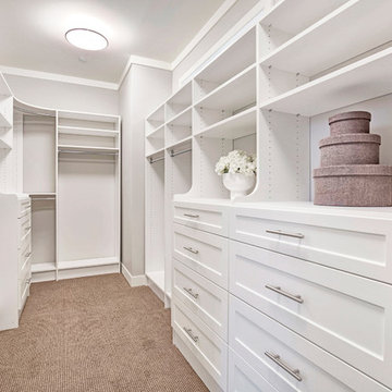 Master Suite Walk-In-Closet