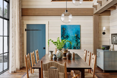 Example of a cottage dining room design
