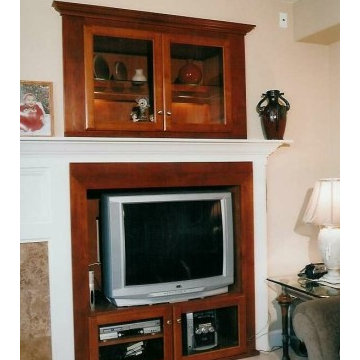 Entertainment Centers & Built-in Niches